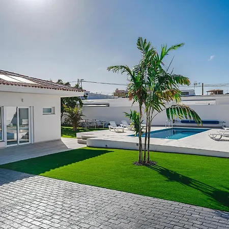 303 Casa Jardin Con Piscina Y Gran Jardin Vila *